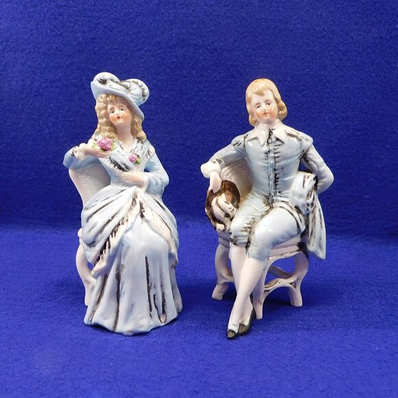Vintage Porcelain Colonial Figurines Lady & Gentleman In Chairs Hand-Painted - Picture 7 of 8